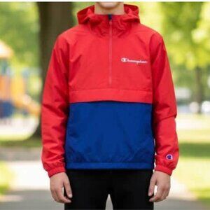 Champion  Lightweight Windbreaker Size Small NWT